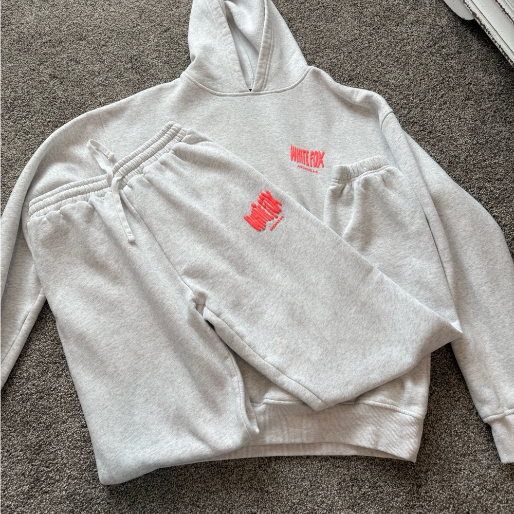 White Fox Boutique Gray Hoodie and Sweatpants Set